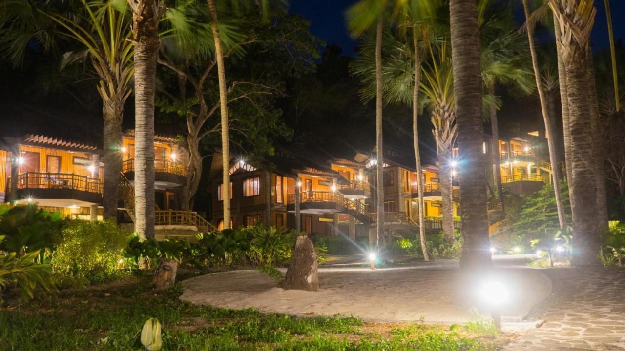 Fridays Puerto Galera Hotel Exterior foto